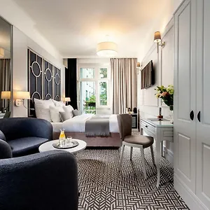 Amber Design Apartmanhotel